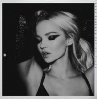 Dove Cameron - Out Of Touch